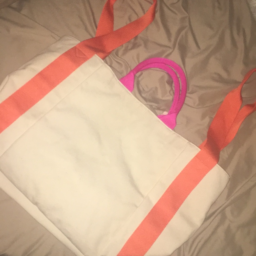 NWT Victoria’s Secret tote - Picture 2 of 4